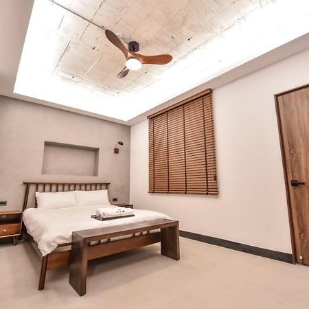 Eryang Homestay ไถหนาน ภายนอก รูปภาพ