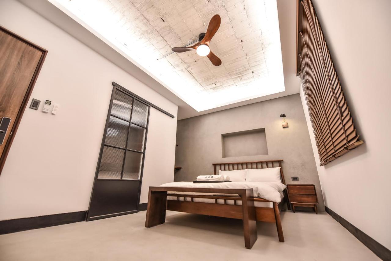 Eryang Homestay ไถหนาน ภายนอก รูปภาพ